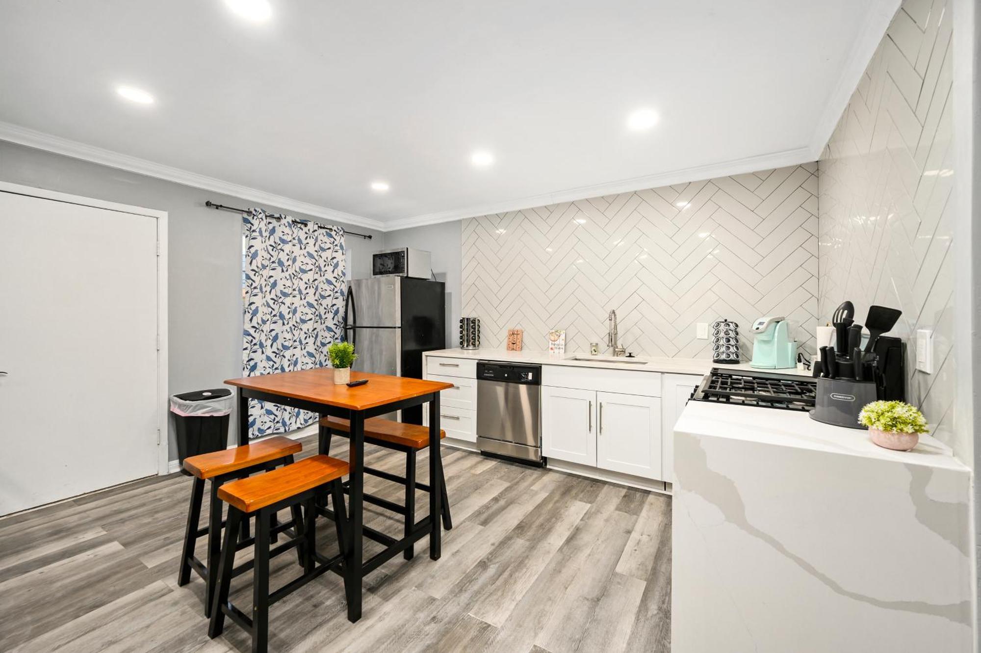 Bright And Modern 1Br Apartment In Central ฮูสตัน ภายนอก รูปภาพ
